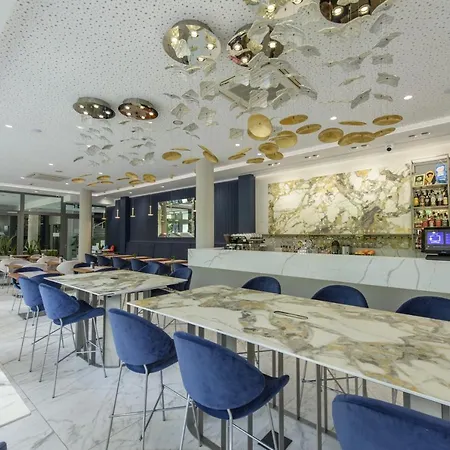 فندق Hotel Jastarnia ياستارنيا