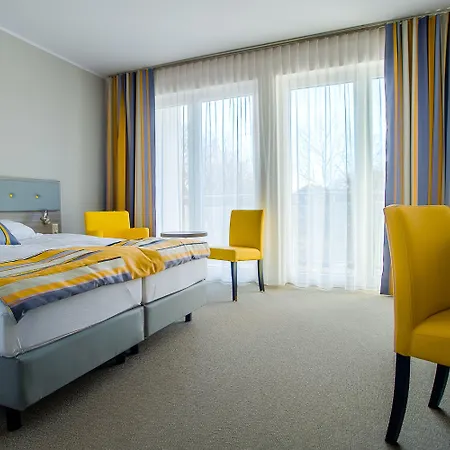 فندق Hotel Jastarnia 3*